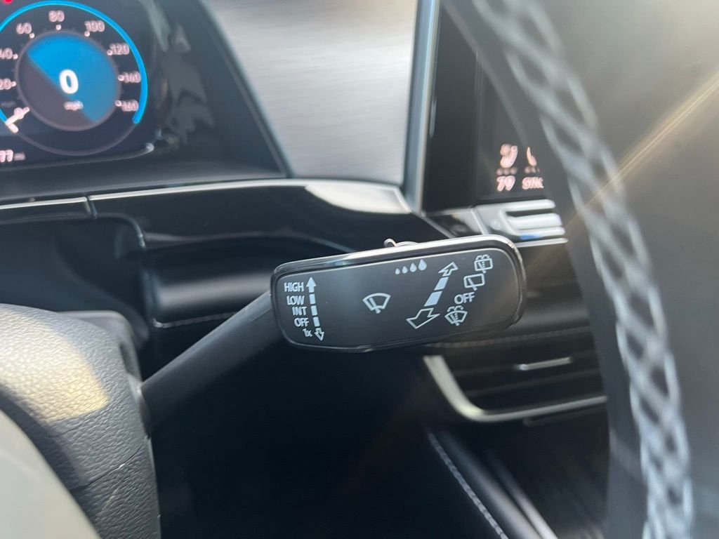 2026 Volkswagen Atlas Cross Sport SE w/Tech - Photo 22