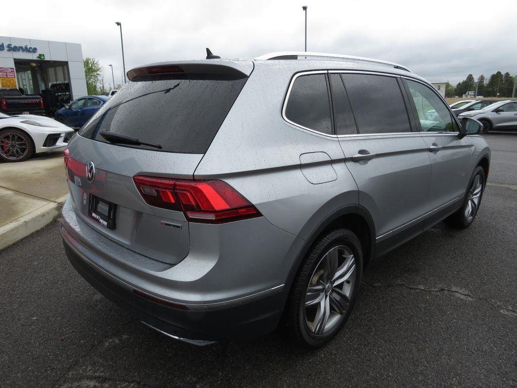 Used 2020 Silver Metallic Volkswagen 2.0T SEL image 7