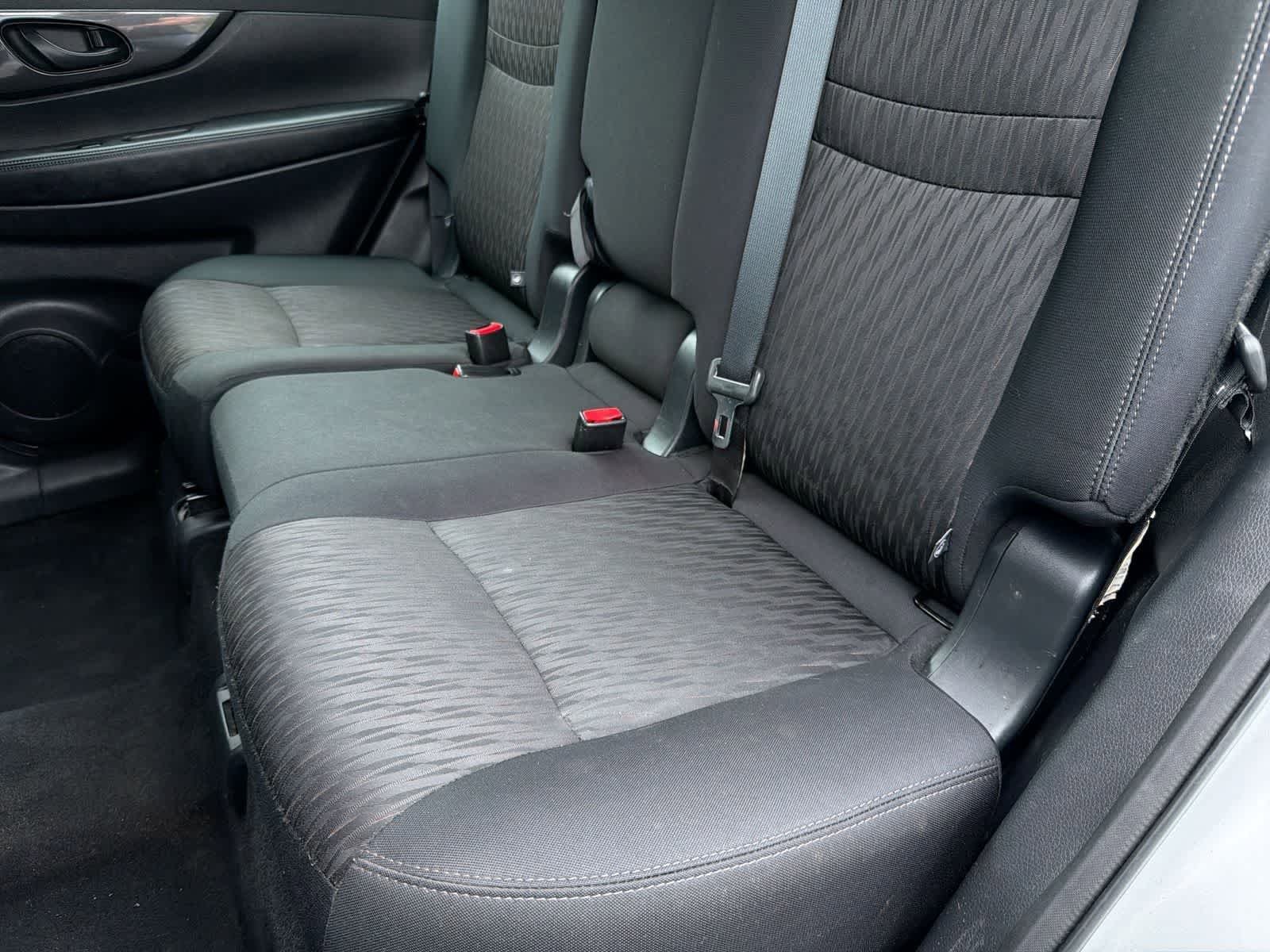 Used 2019 Brilliant Silver Metallic Nissan S image 20