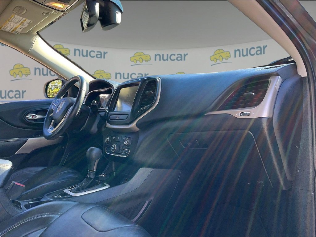 Used 2017 Gray Jeep Limited image 14