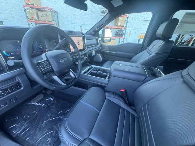 New 2027 Carbonized Gray Metallic Ford F-250® Platinum® image 14