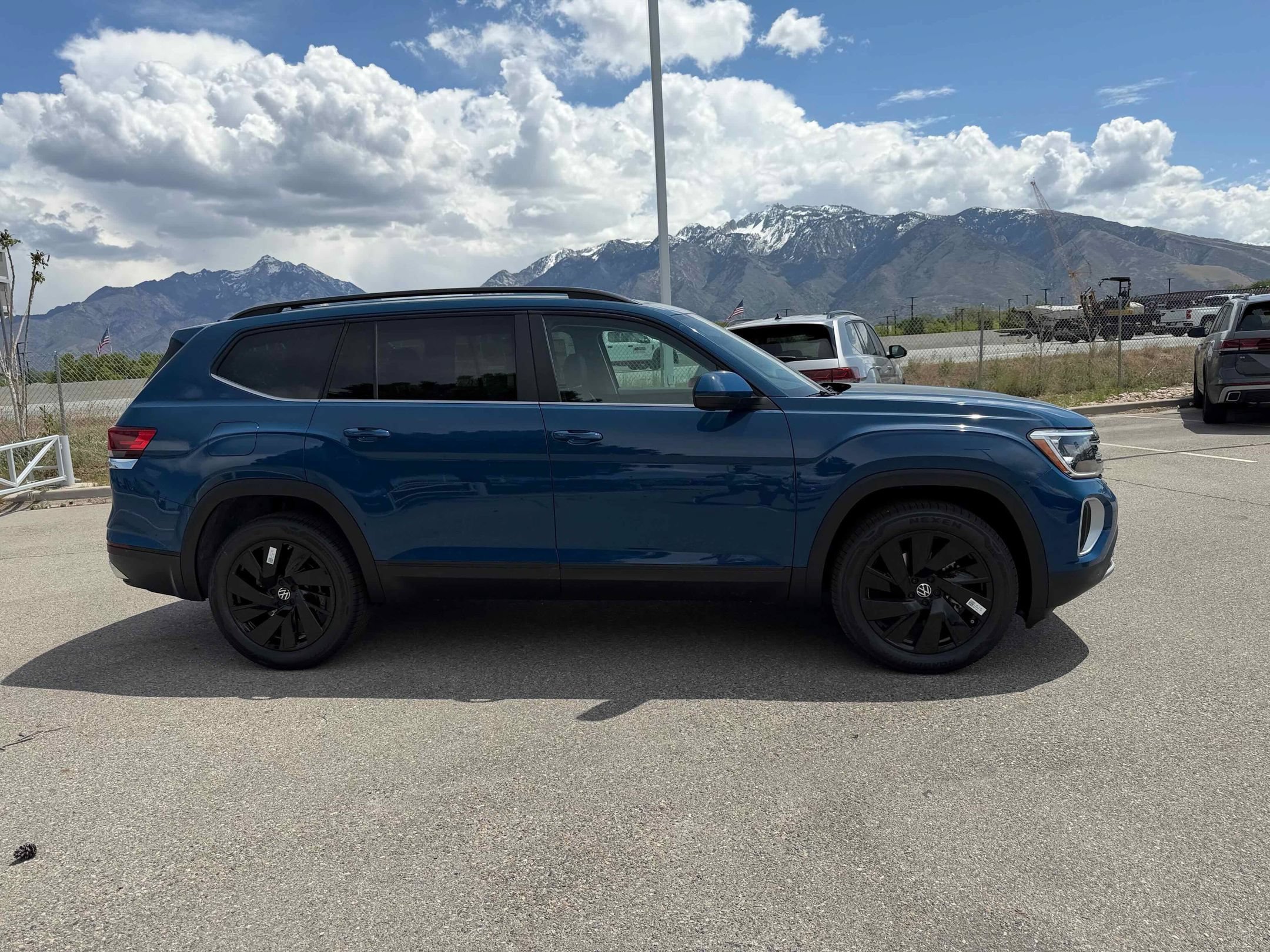 New 2026 Blue Volkswagen 2.0T SE w/Technology image 9