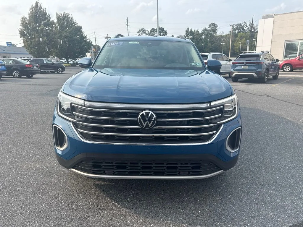 Certified Used 2026 Mountain Lake Blue Metallic Volkswagen SE image 7