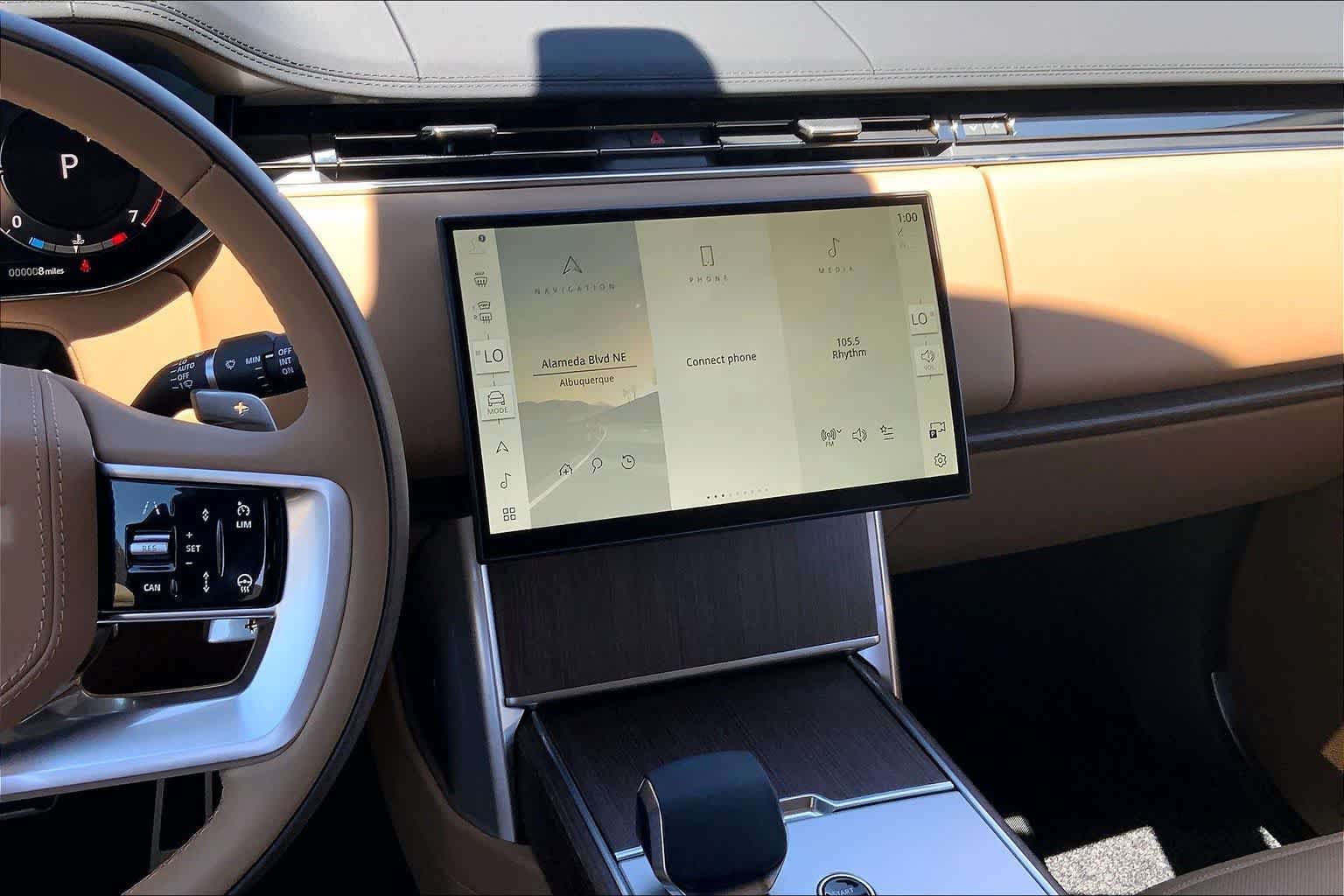 New 2026 Belgravia Green Land Rover SE image 6