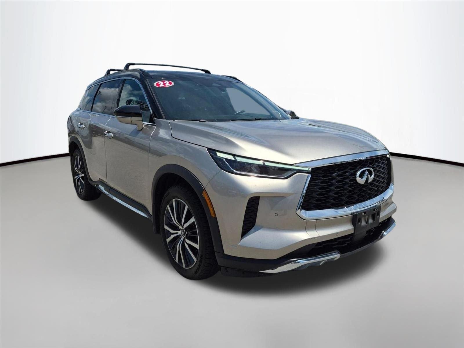 Used 2022 SILVER INFINITI  image 3
