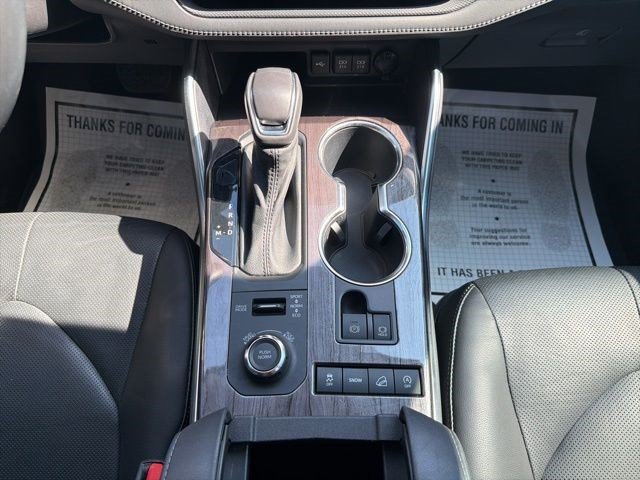 Used 2021 Blizzard Pearl Toyota Platinum image 24