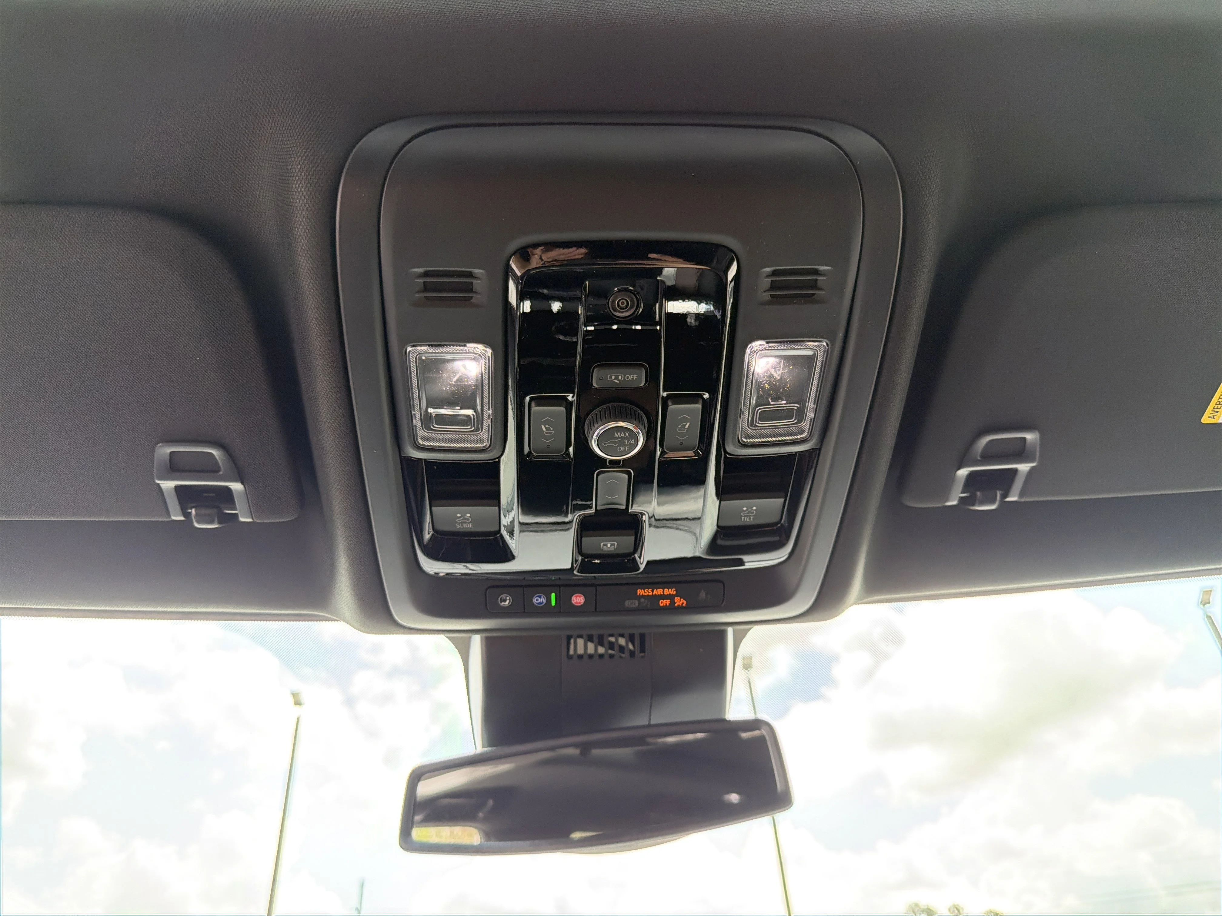 2026 GMC Yukon XL Denali - Photo 7