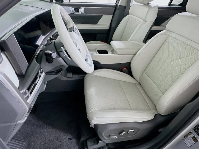 New 2026 Silver Hyundai SEL image 9