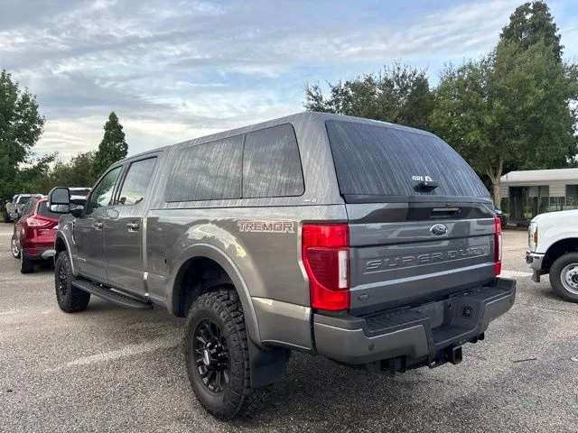Used 2022 Gray Ford Lariat image 7