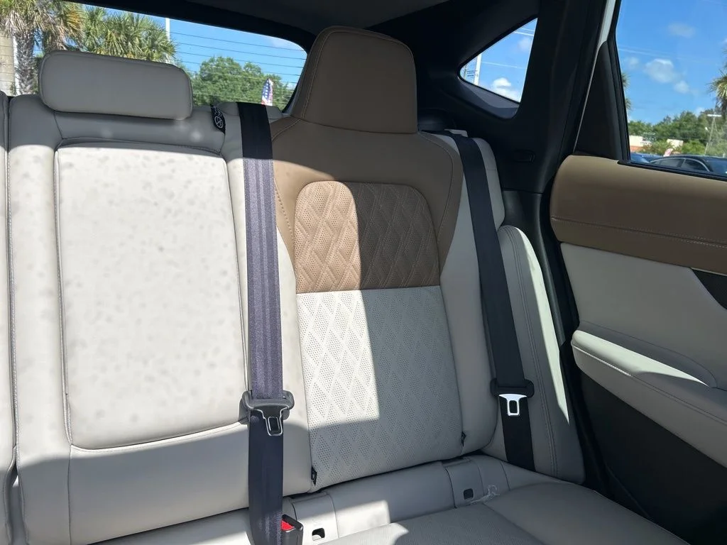 New 2026 Everest White Pearl TriCoat Nissan Platinum image 15