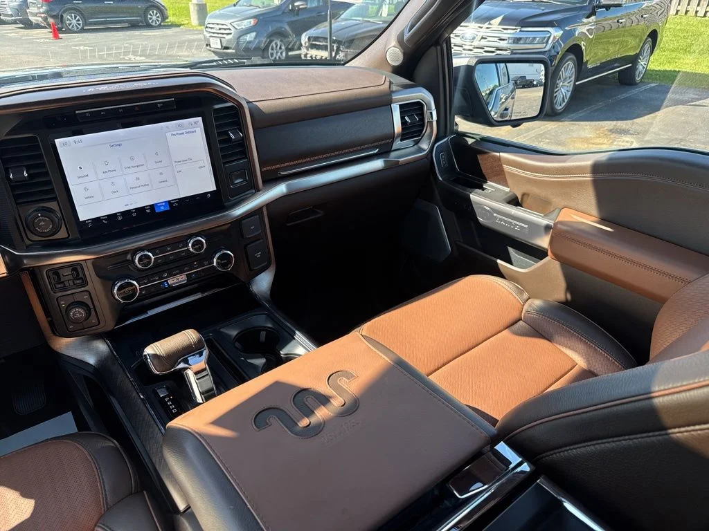 Used 2024 Gray Ford King Ranch image 14