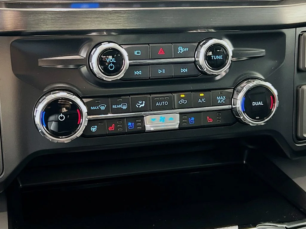 New 2026 Agate Black Metallic Ford Lariat image 9