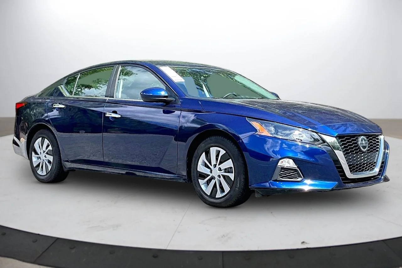 Certified 2022 Nissan Altima S with VIN 1N4BL4BVXNN395949 for sale in Cornelius, NC