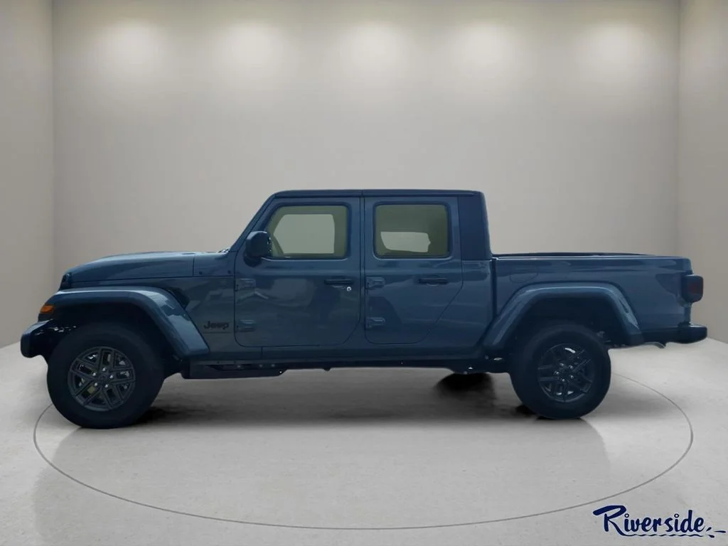 New 2026 Anvil Clearcoat Jeep Sport S image 3