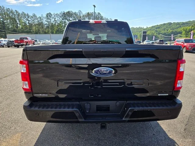 Used 2021 Black Ford XL image 7
