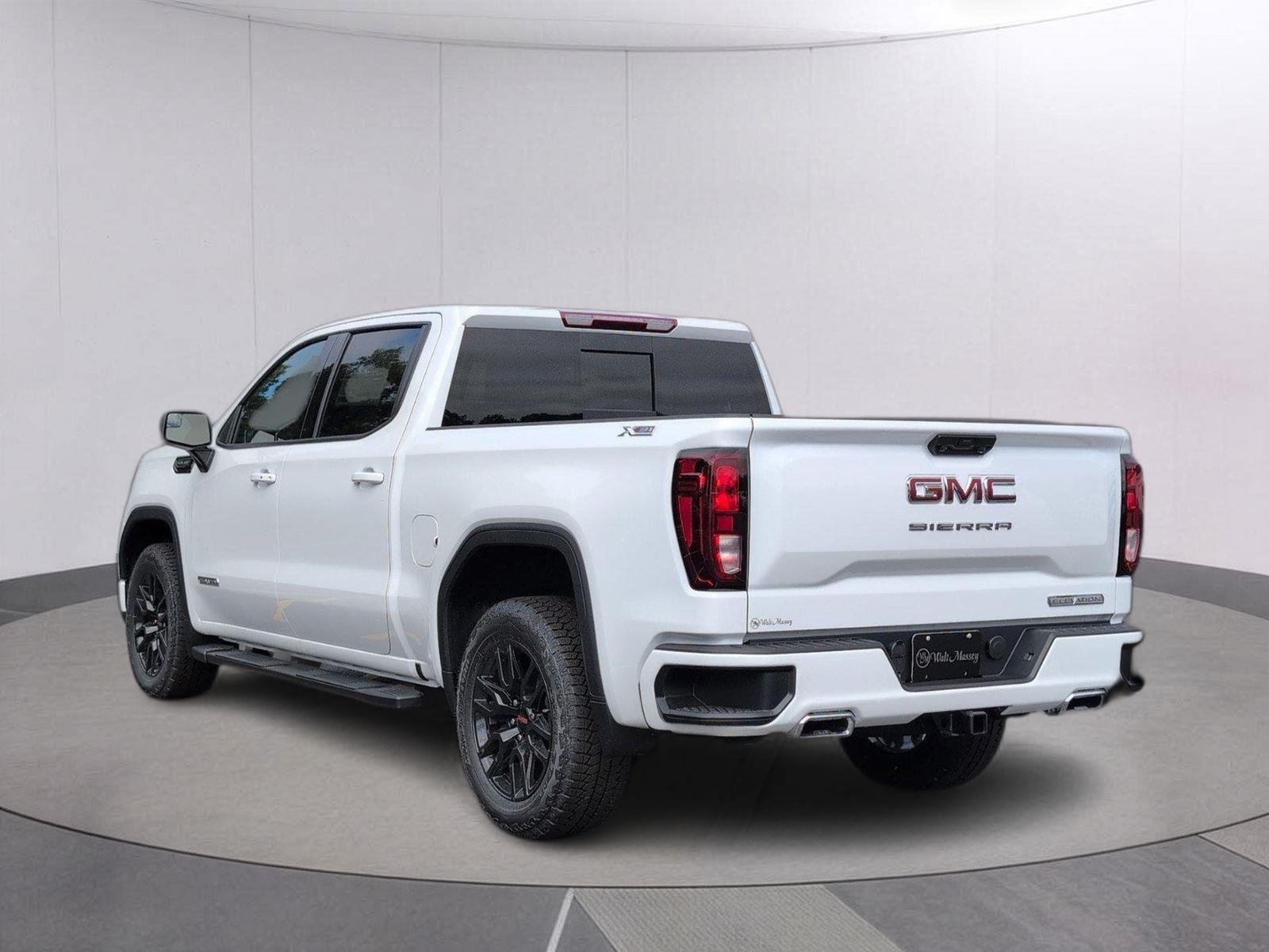 New 2026 Summit White GMC Elevation image 3