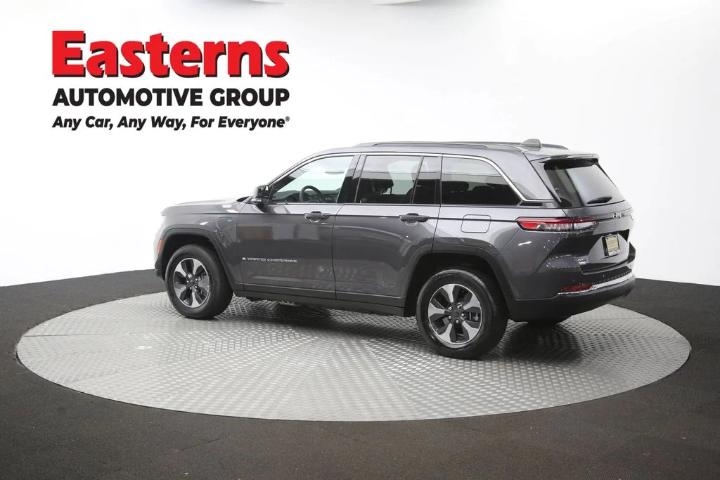 Used 2024 Gray Jeep 4xe image 67