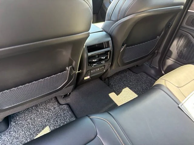 New 2026 Black Jeep  image 8