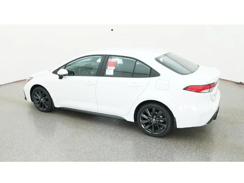 New 2026 Ice Cap Toyota SE image 5