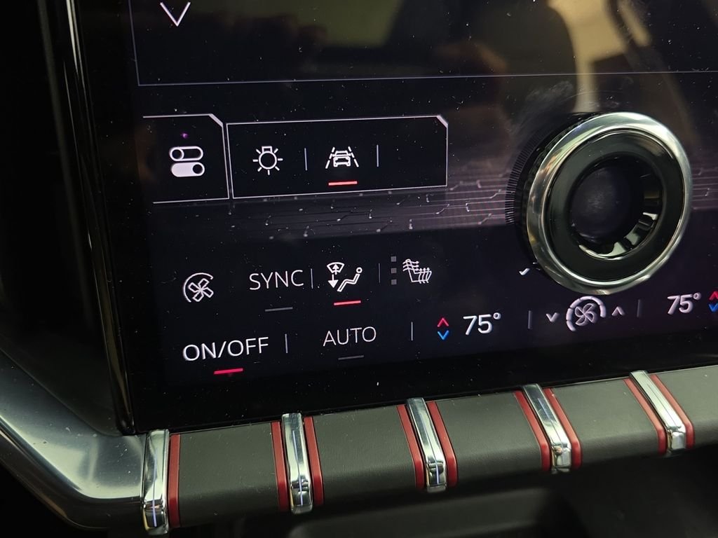 2024 GMC Acadia AT4 - Photo 15