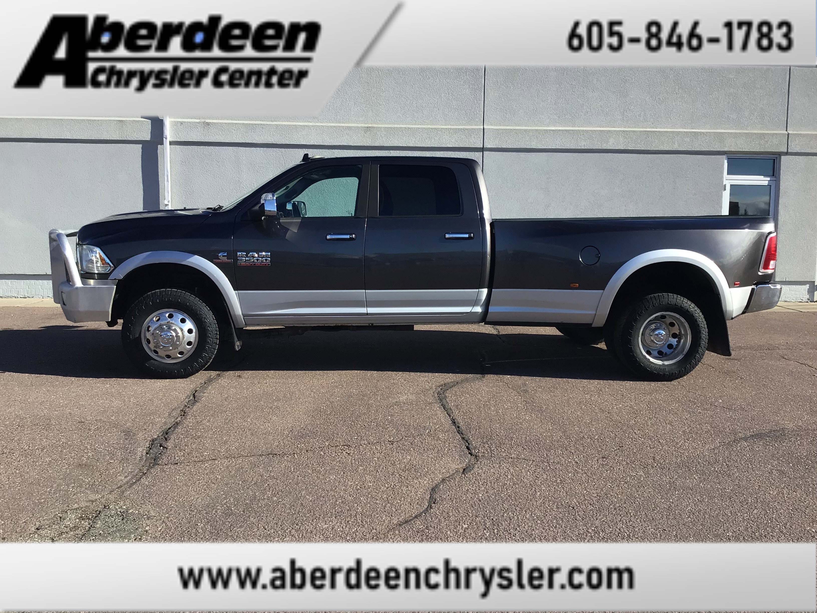 2017 RAM 3500 Laramie 4X4 Crew Cab LWB's photo