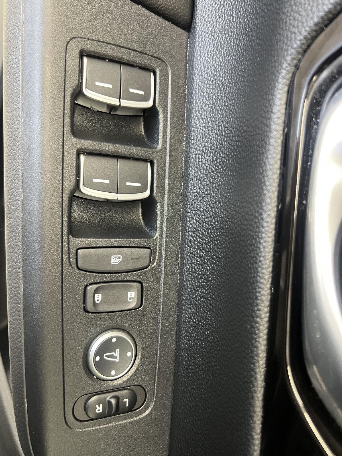 2026 Honda CR-V Sport Touring - Photo 15