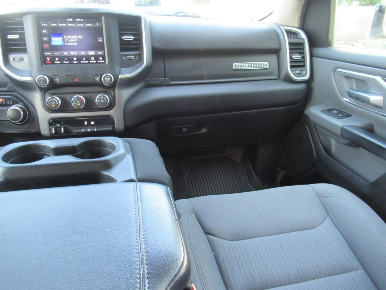 Used 2020 Silver Ram Big Horn/Lone Star image 15