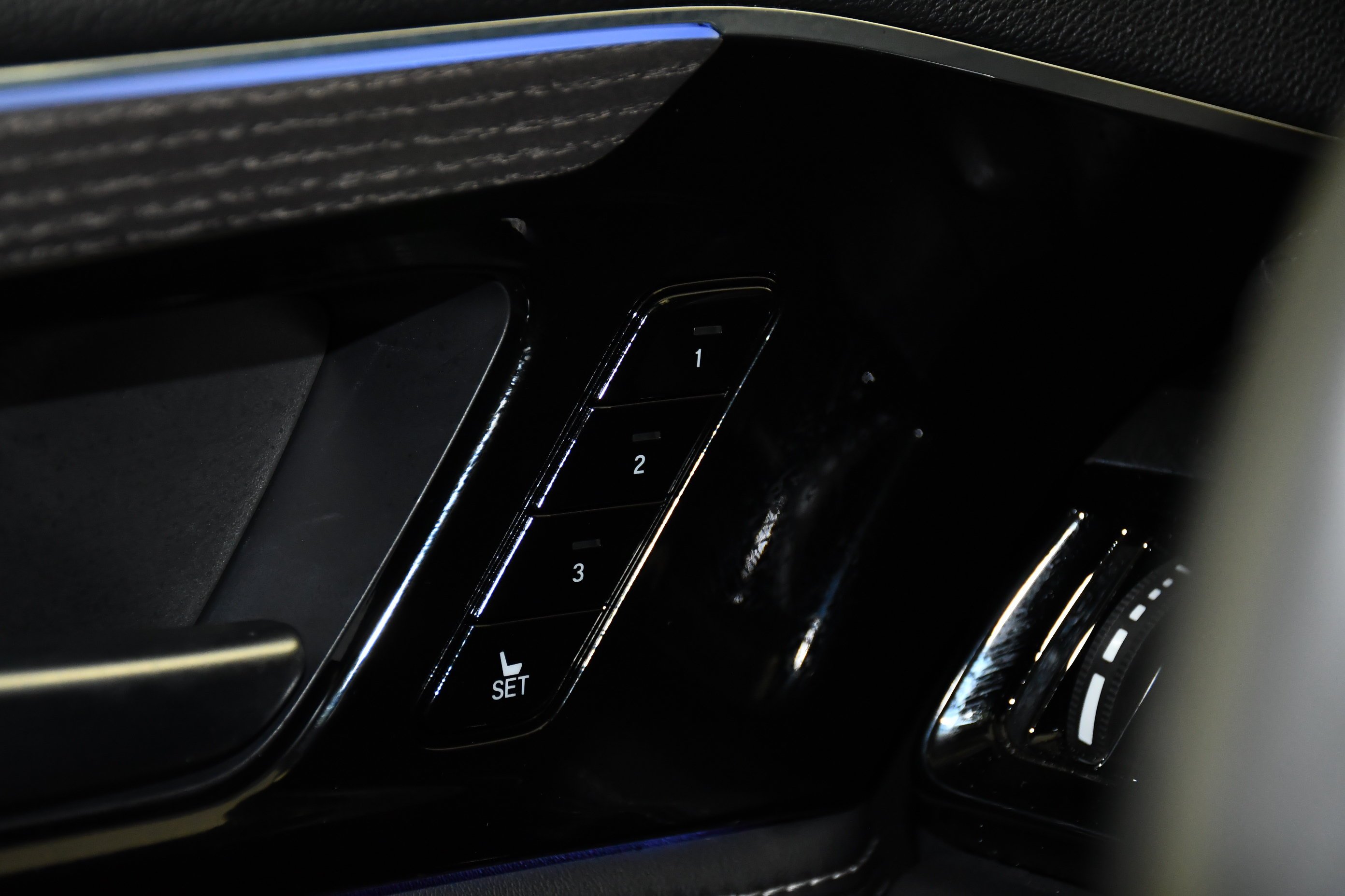 2025 Acura MDX Advance Package - Photo 32