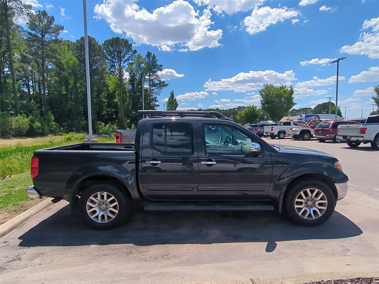 Used 2010 Night Armor Nissan LE image 4