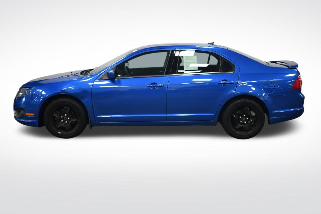 Used 2011 Ford Fusion SE with VIN 3FAHP0HAXBR102264 for sale in Mentor, OH