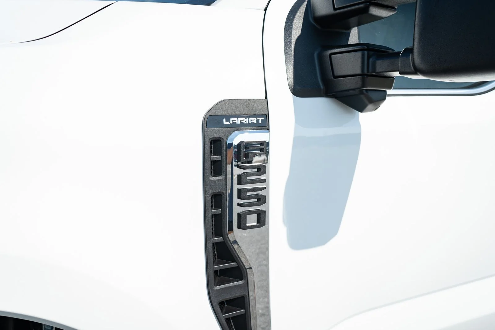 New 2026 Star White Metallic Tri-Coat Ford F-250® Lariat® image 12