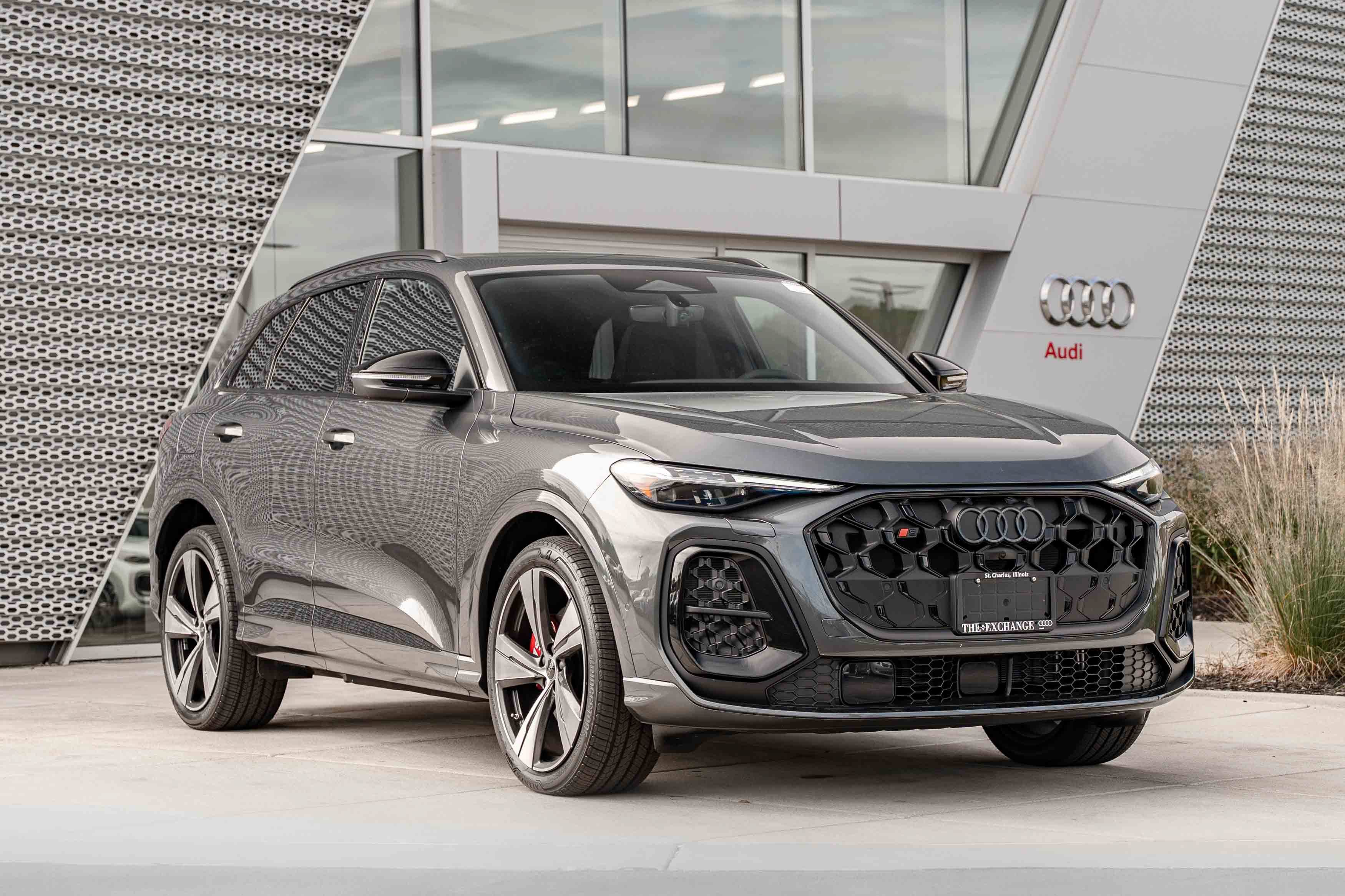 2026 Audi SQ5 Premium Plus