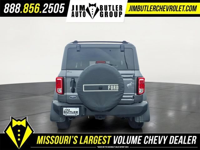 Used 2023  Ford Base image 22