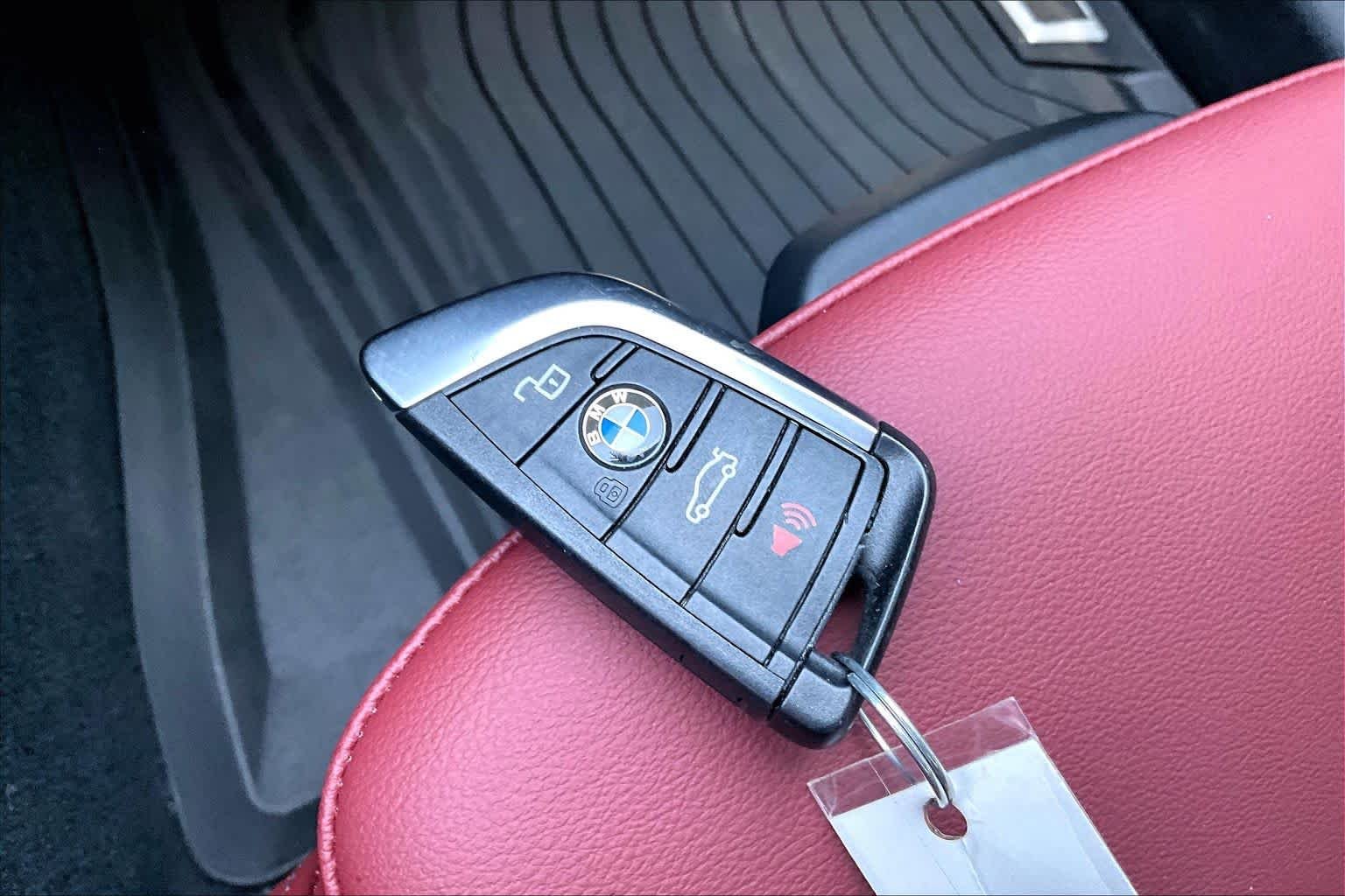 Used 2025 Portimao Blue Metallic BMW 330i xDrive image 12