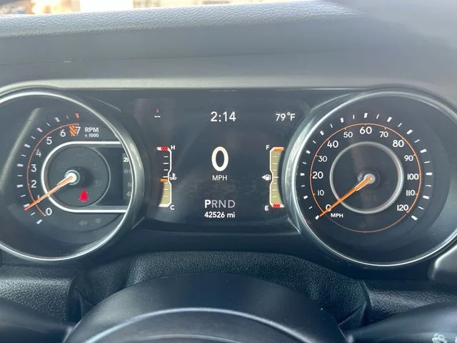 Used 2020 Gray Jeep Unlimited Sport image 17