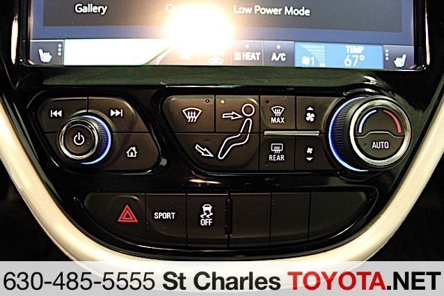 Used 2020 White Chevrolet EV LT image 8