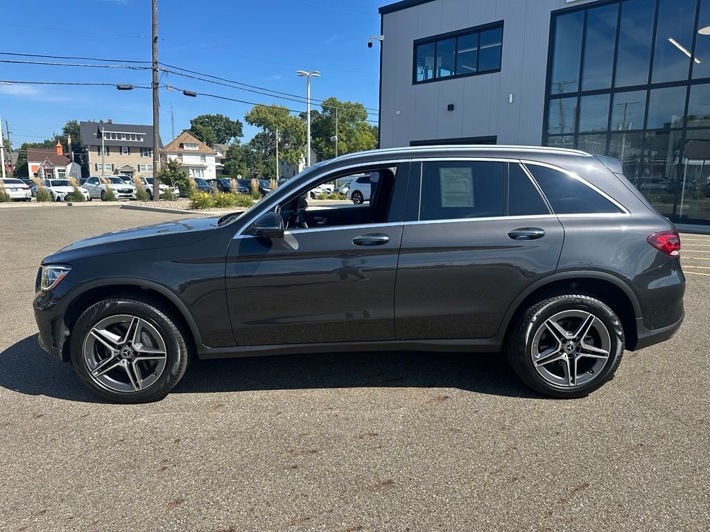 Used 2022 Gray Mercedes-Benz GLC 300 image 8