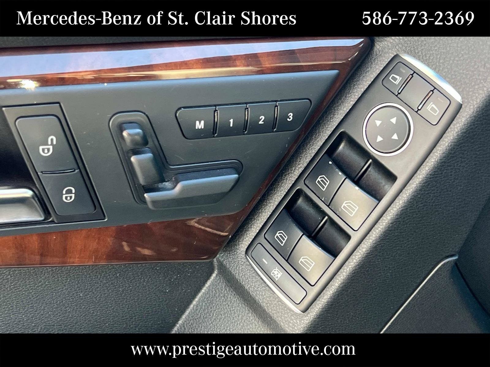 Used 2012 Black Mercedes-Benz GLK 350 image 21