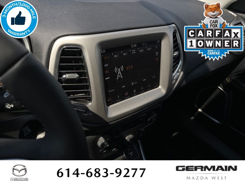 Used 2020 White Jeep Latitude image 26