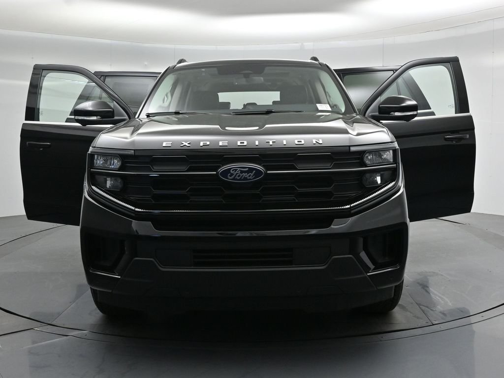 New 2026 Agate Black Metallic Ford Active image 28