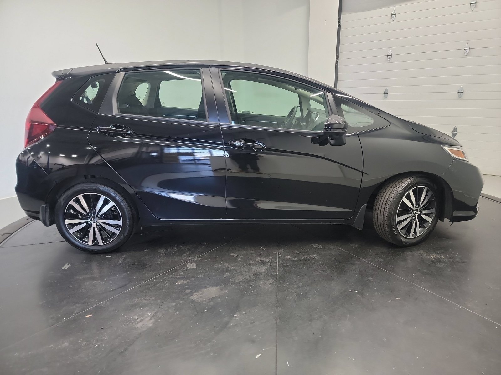 Used 2019 Crystal Black Pearl Honda EX image 9