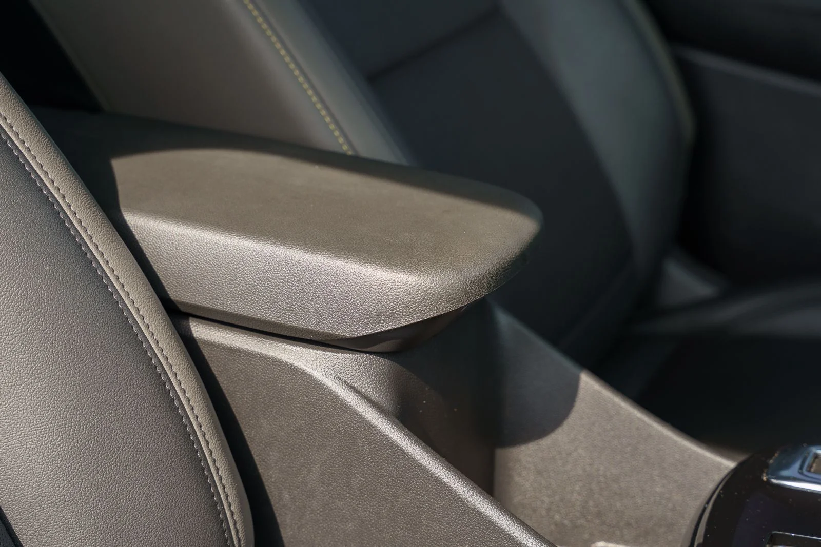 Used 2025 Gray Chevrolet ACTIV image 10
