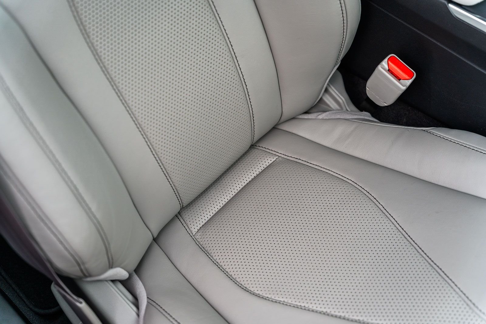 Used 2023 Gray Acura Technology Package image 13