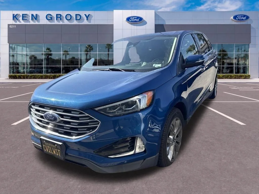 2022 Ford Edge Titanium AWD's photo
