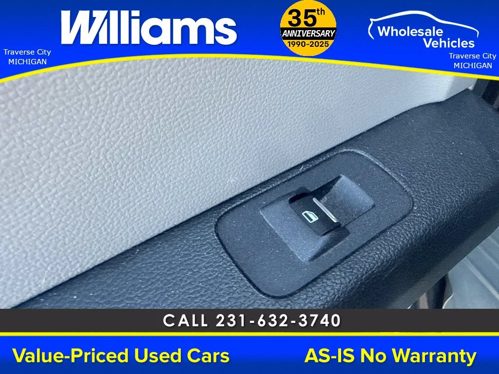 Used 2016 Ingot Silver Ford XLT image 33