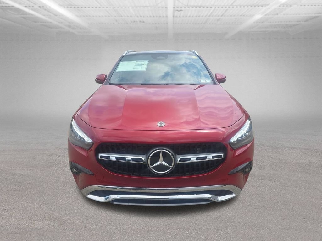 New 2026 MANUFAKTUR Patagonia Red Metallic Mercedes-Benz GLA 250 image 8