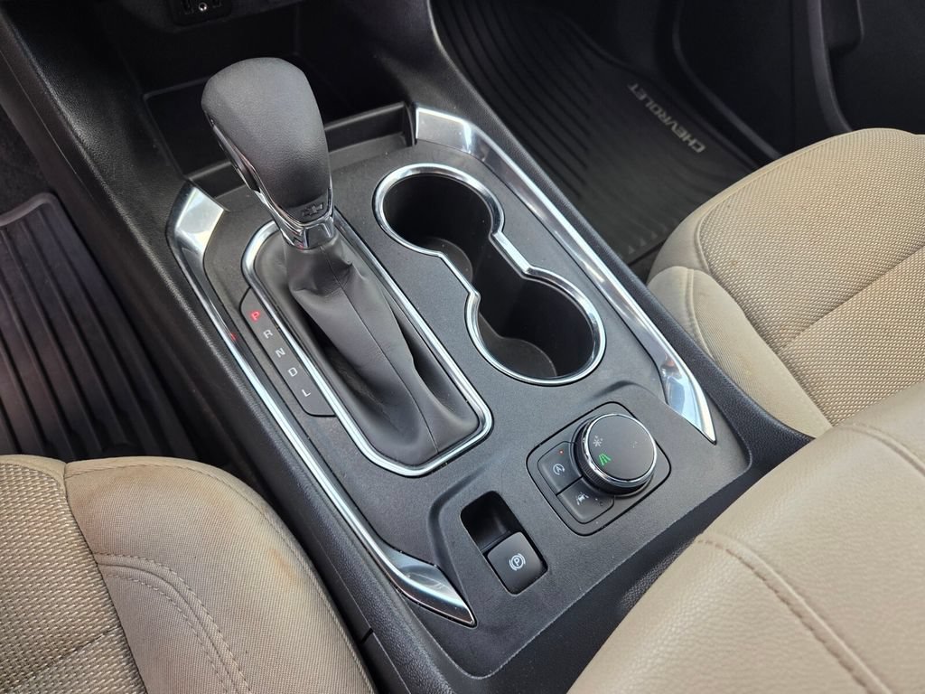 Used 2023 Summit White Chevrolet LS image 25