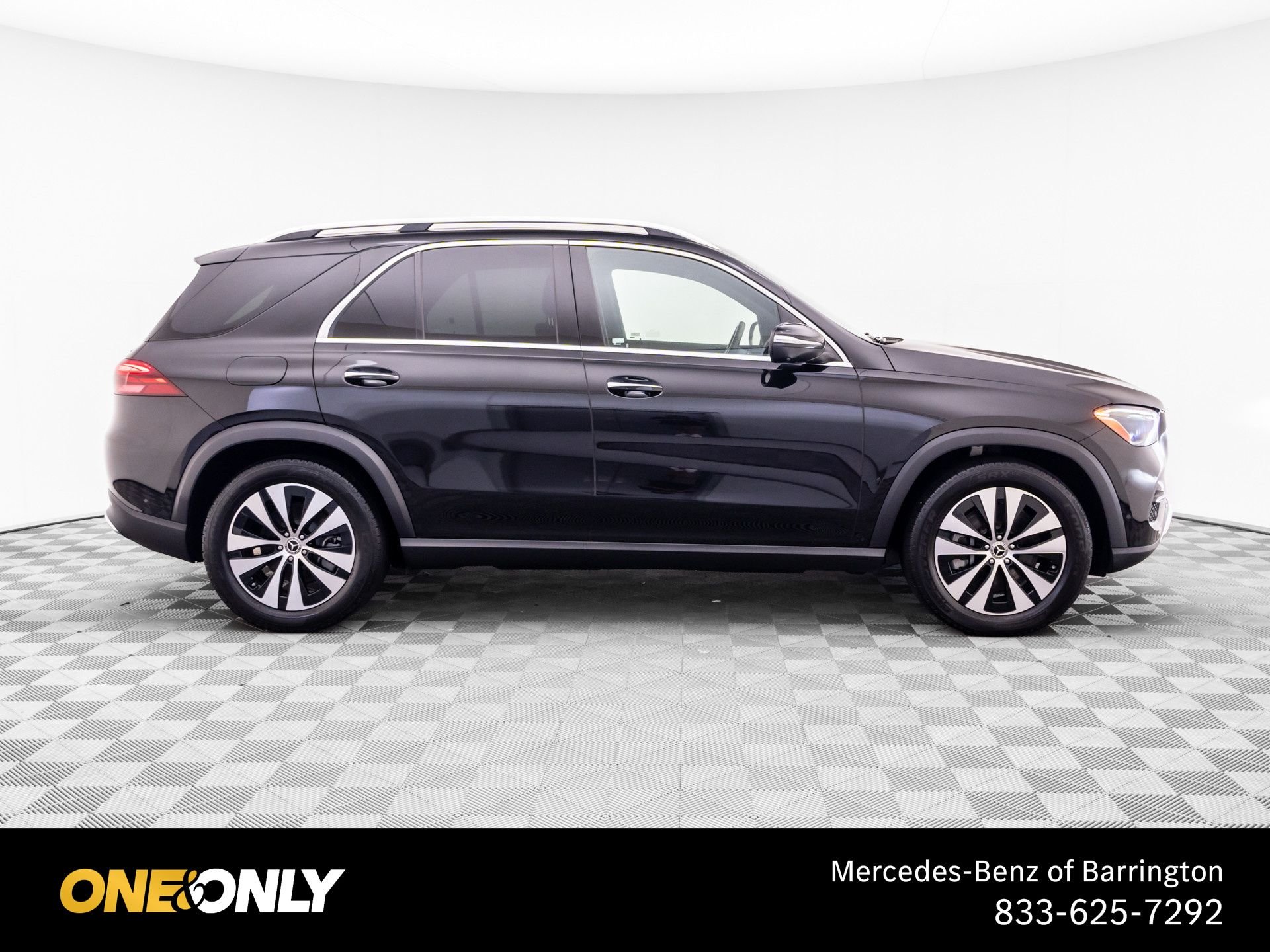 Certified Used 2025 Black Mercedes-Benz GLE 450 image 7
