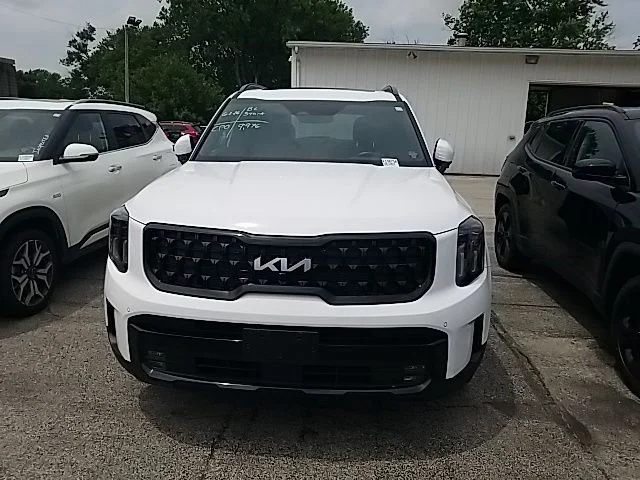 Used 2024 White Kia SX X-Pro image 10