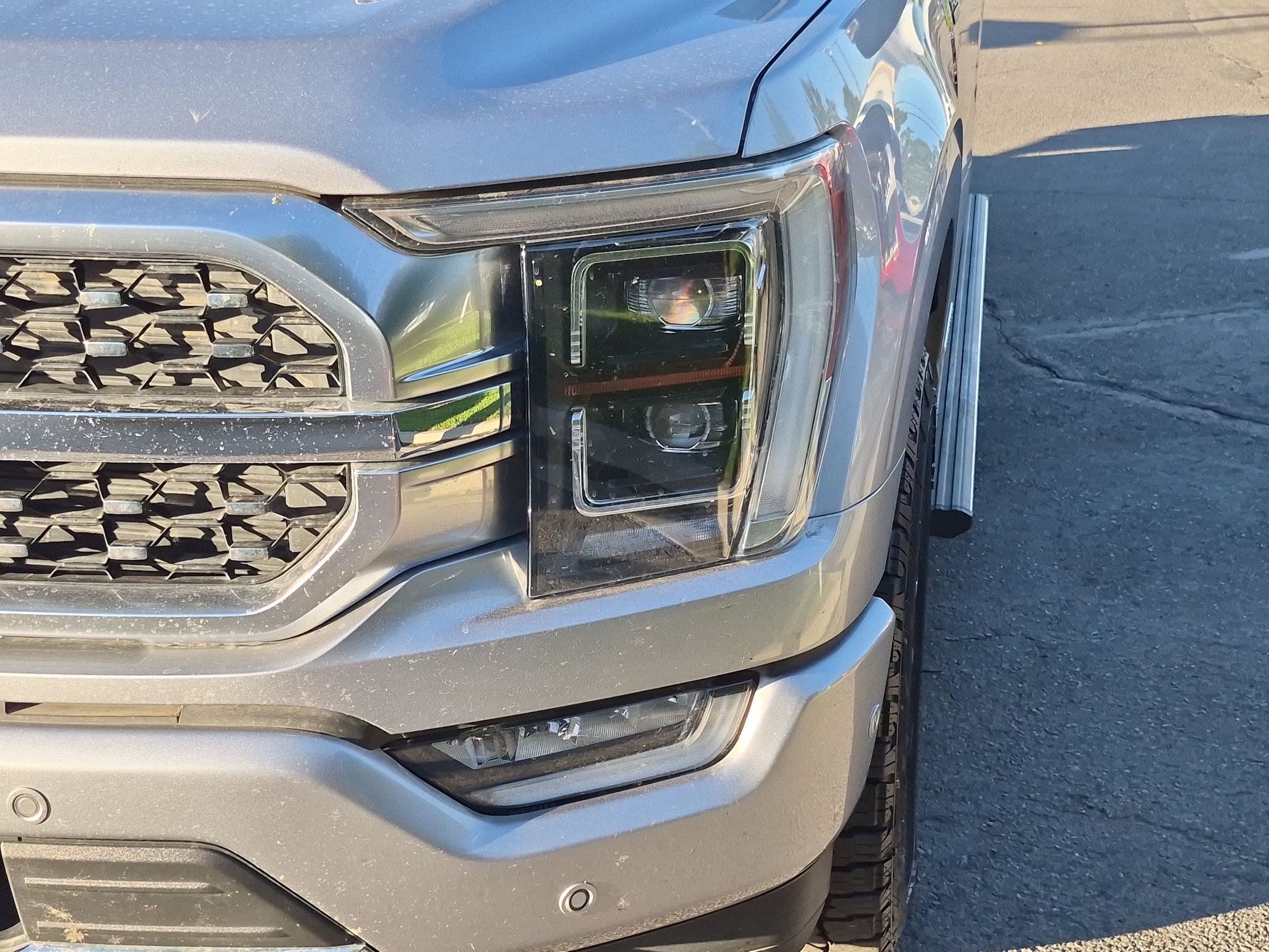 Used 2022 Blue Ford Platinum image 10